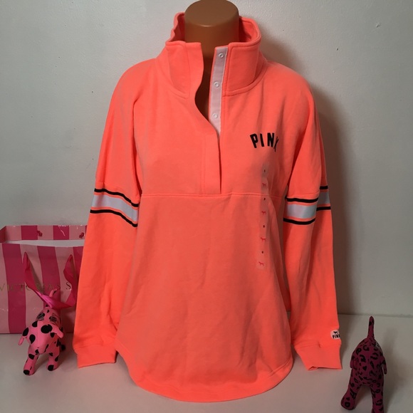 PINK Victoria's Secret Tops - 🔴SOLD🔴NEW PINK VS SNAP CLOSURE LOGO SWEATSHIRT
